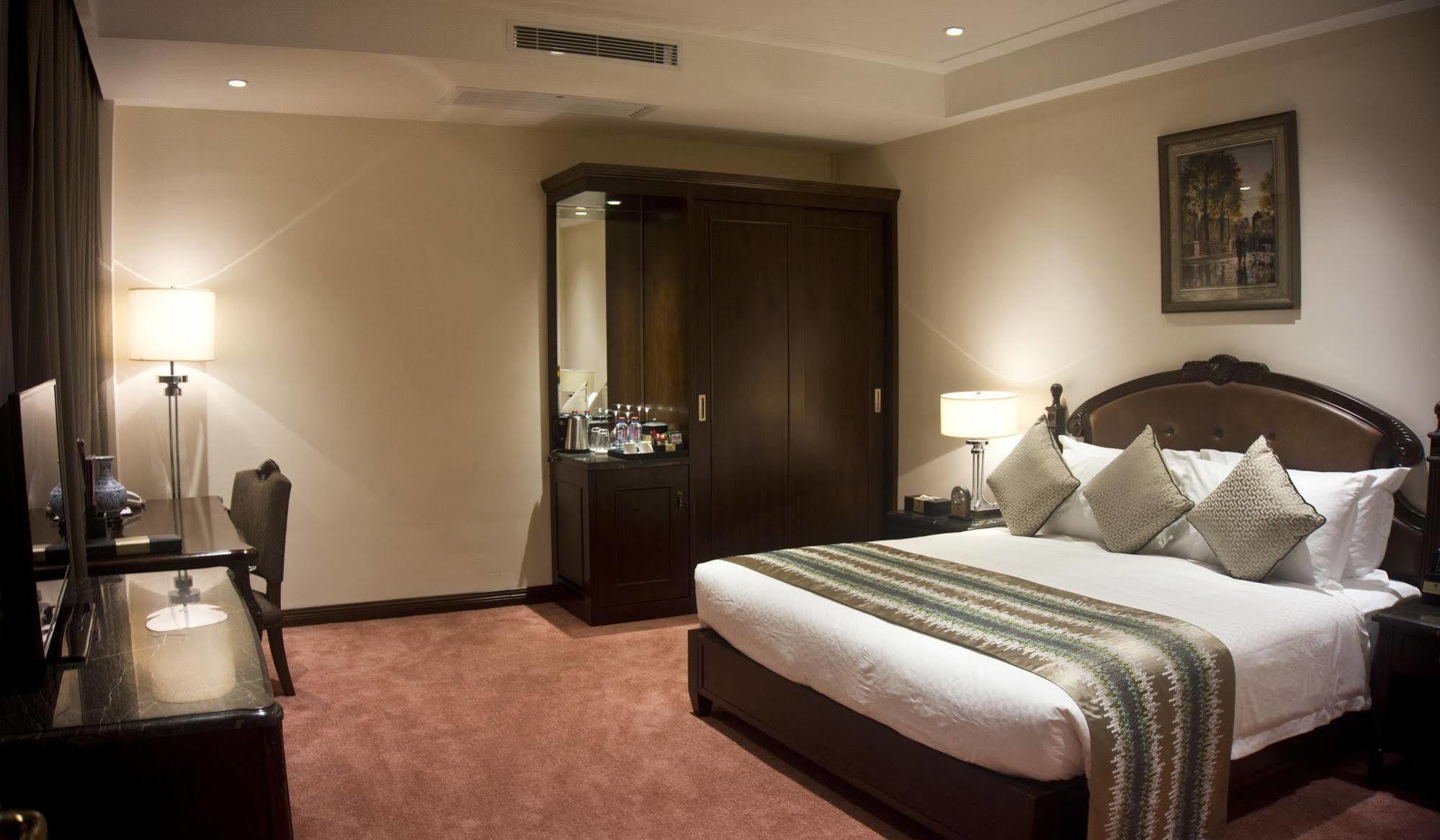 Tang Palace Hotel Accra Eksteriør bilde